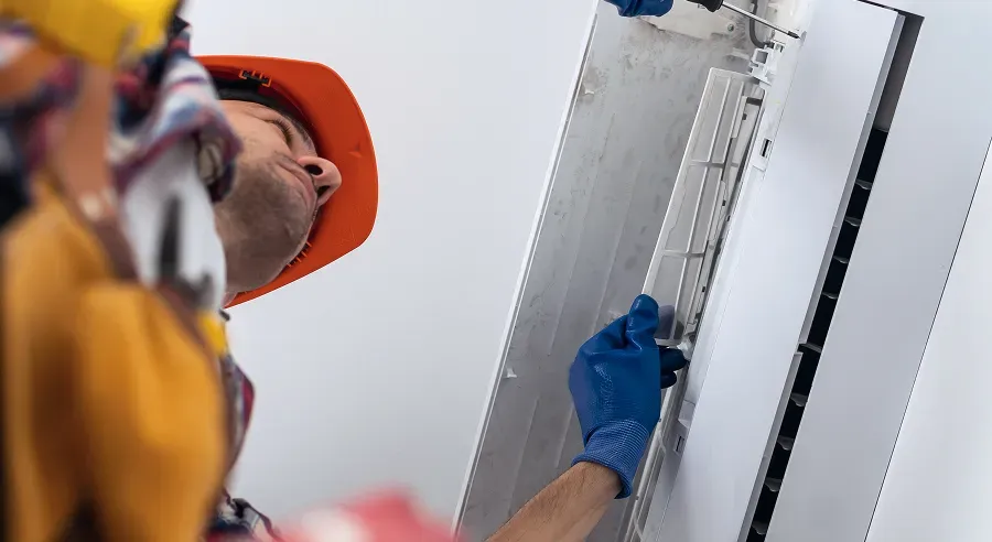Installation de thermopompes et systèmes CVAC